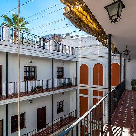 More Center Apartment Seville Exterior photo