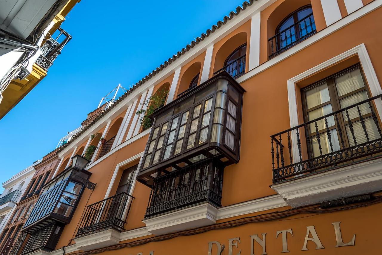 More Center Apartment Seville Exterior photo