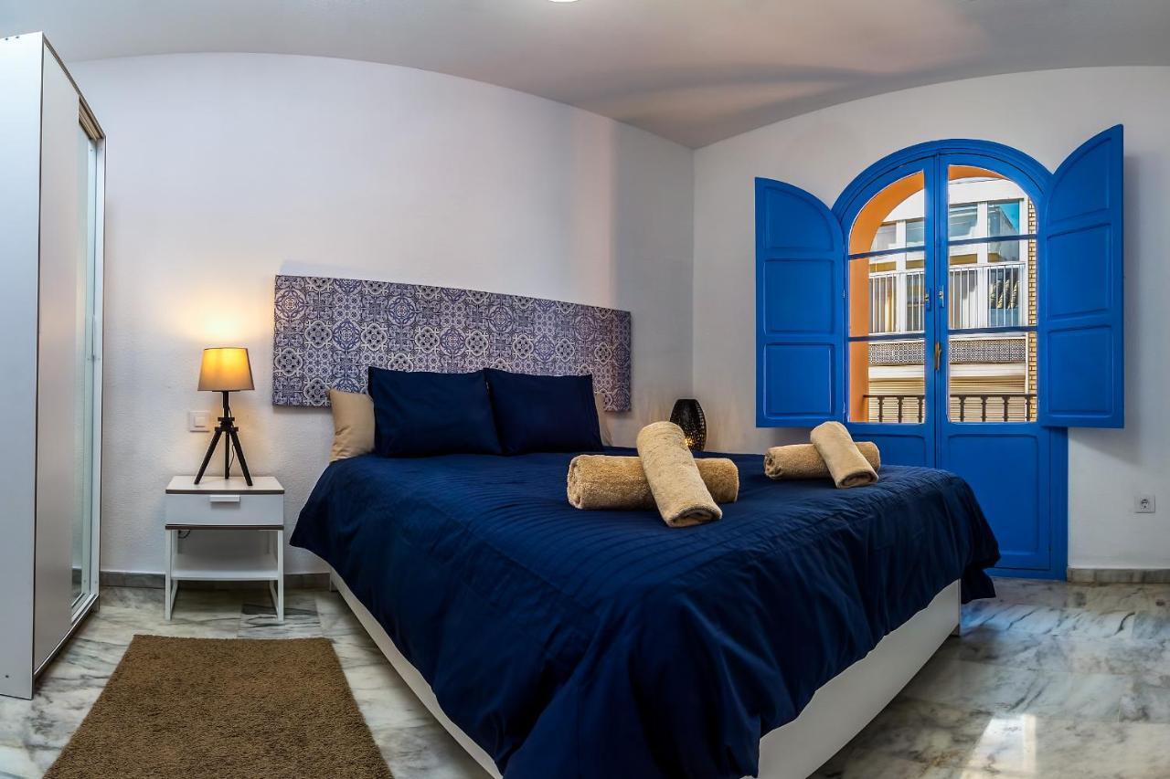 More Center Apartment Seville Exterior photo