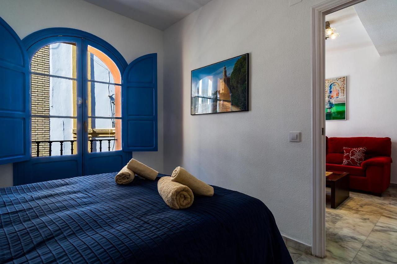 More Center Apartment Seville Exterior photo