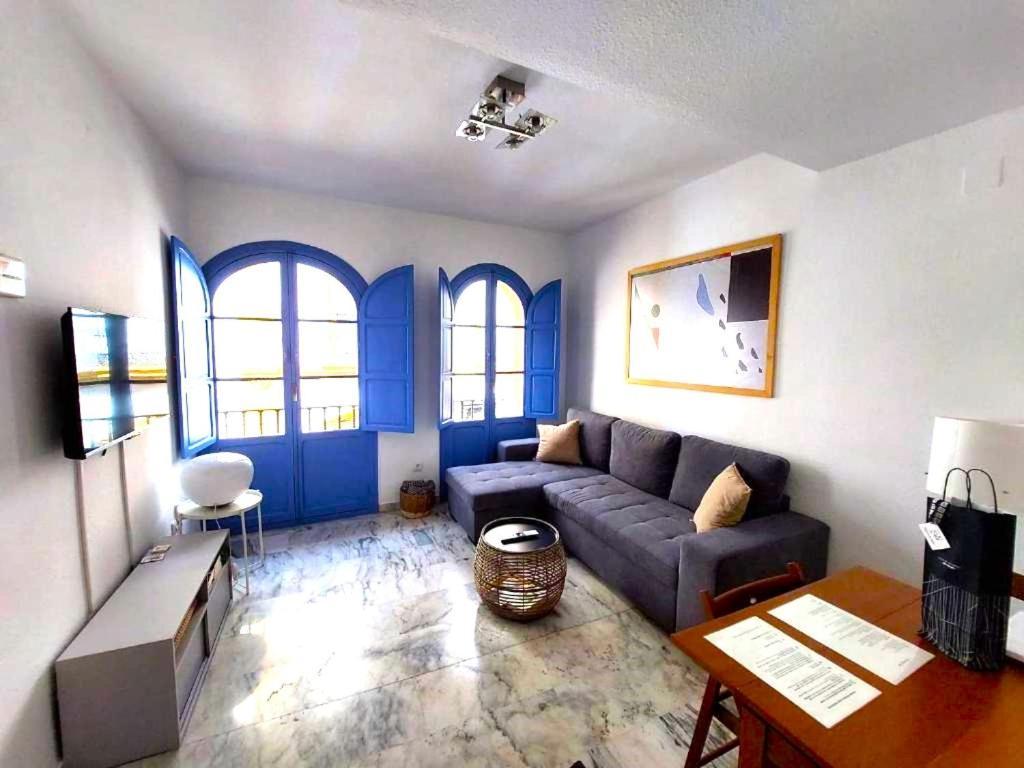 More Center Apartment Seville Exterior photo